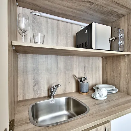 The - Piazza 4* Kirkop