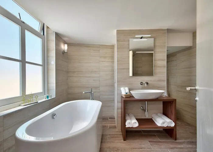 The - Piazza Nocleg ze śniadaniem 4*