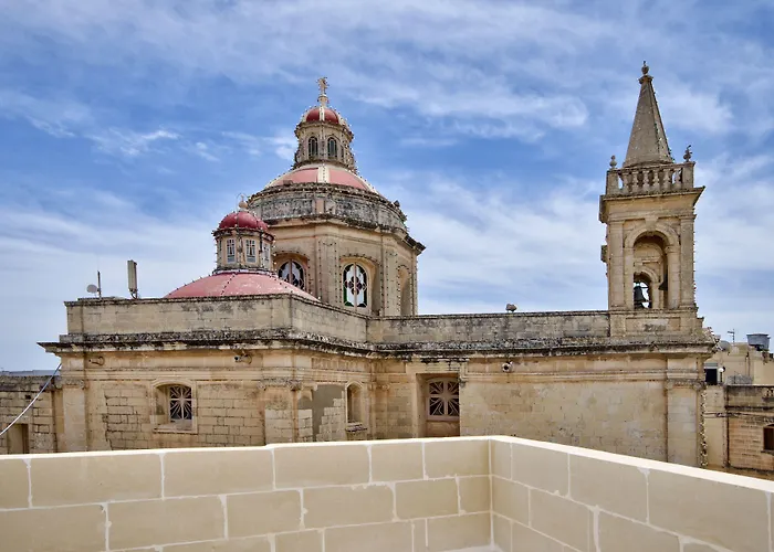 Nocleg ze śniadaniem The - Piazza