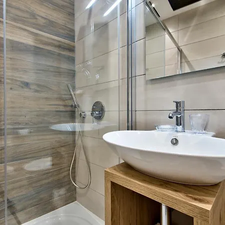 The - Piazza 4* Kirkop