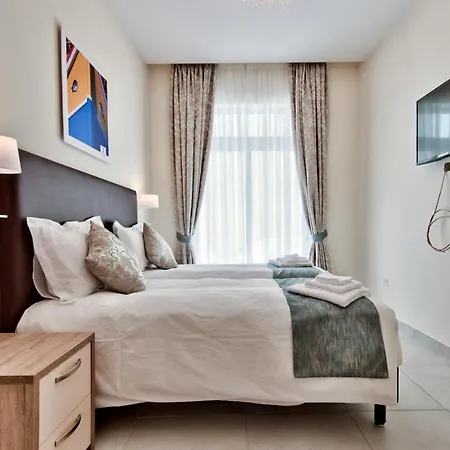 The - Piazza فندق مبيت وإفطار