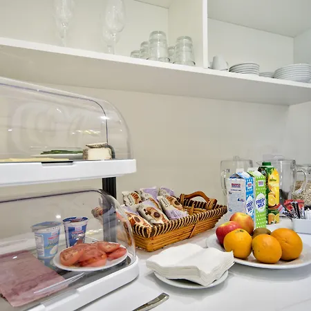 Bed & Breakfast The - Piazza 4*