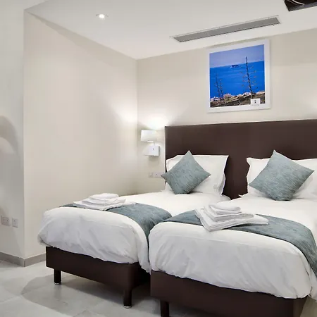 The - Piazza Nocleg ze śniadaniem