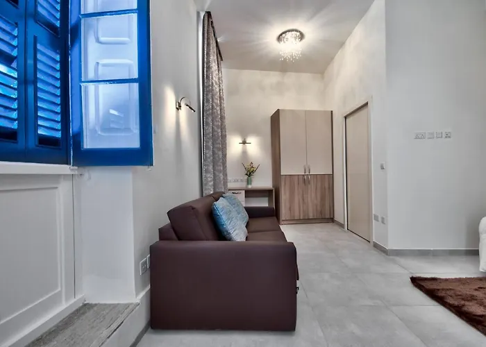 The - Piazza Bed and Breakfast