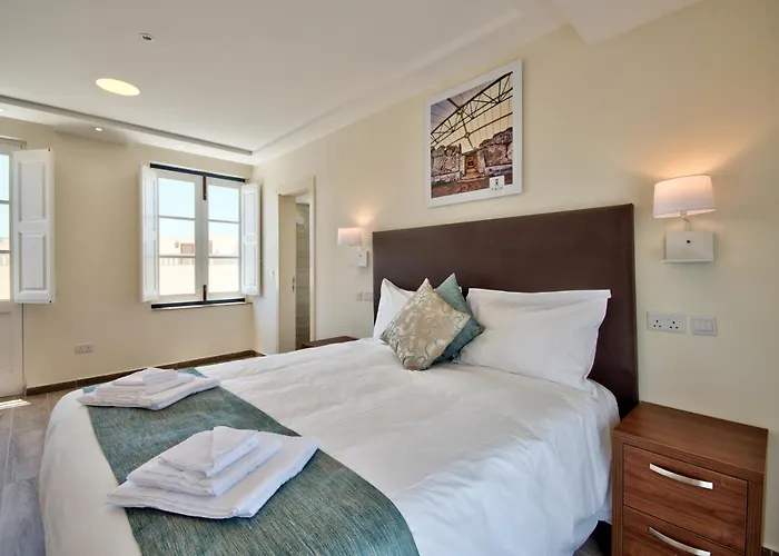 Bed and Breakfast The - Piazza 4*