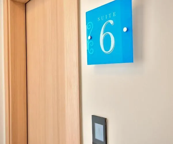 The - Piazza Alojamento de Acomodação e Pequeno-almoço