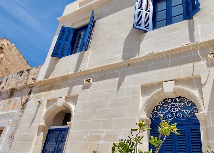 Bed and Breakfast The - Piazza 4*