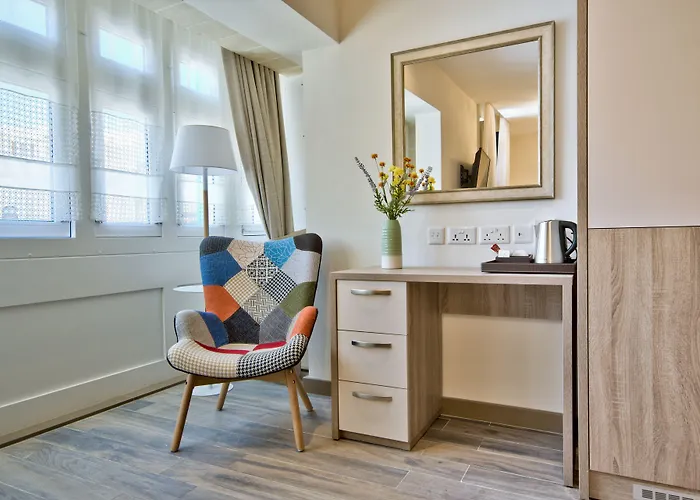 The - Piazza Bed and Breakfast 4*